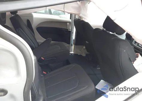 2024 Chrysler Voyager Lx из США, поврежденный, VIN 2C4RC1CG6RR160268